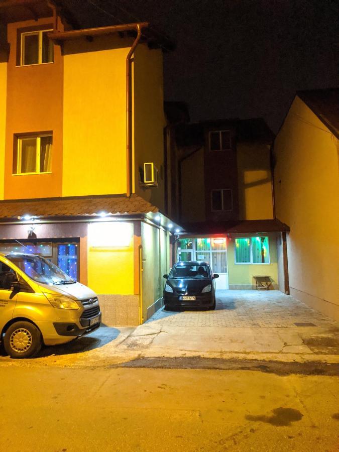 Pensiunea Vladut Timisoara Exterior foto